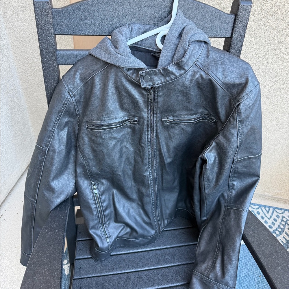 Black Rivet Men’s Black Jacket with Gray Hood